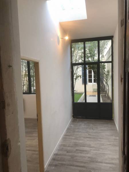 Nouveau couloir avec cloison